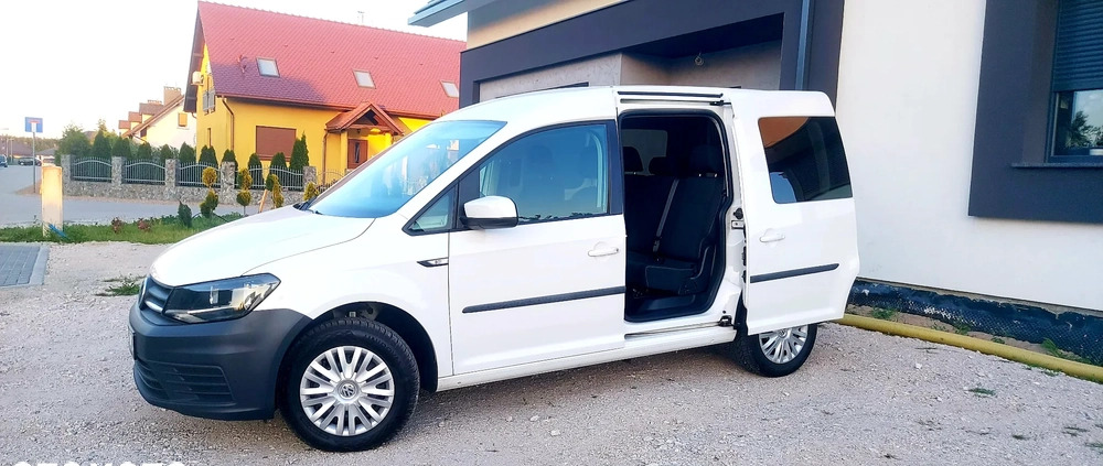 Volkswagen Caddy cena 49999 przebieg: 179000, rok produkcji 2020 z Nowy Dwór Mazowiecki małe 106